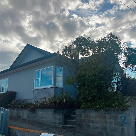 Beautiful Garden View 4Br House Villa Оамару Екстериор снимка